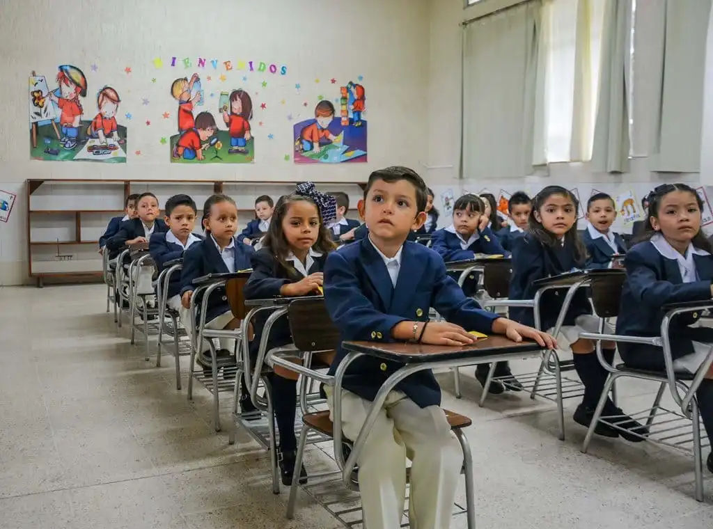 Niños en clases